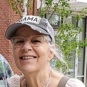 Meet your Posher, Beverly